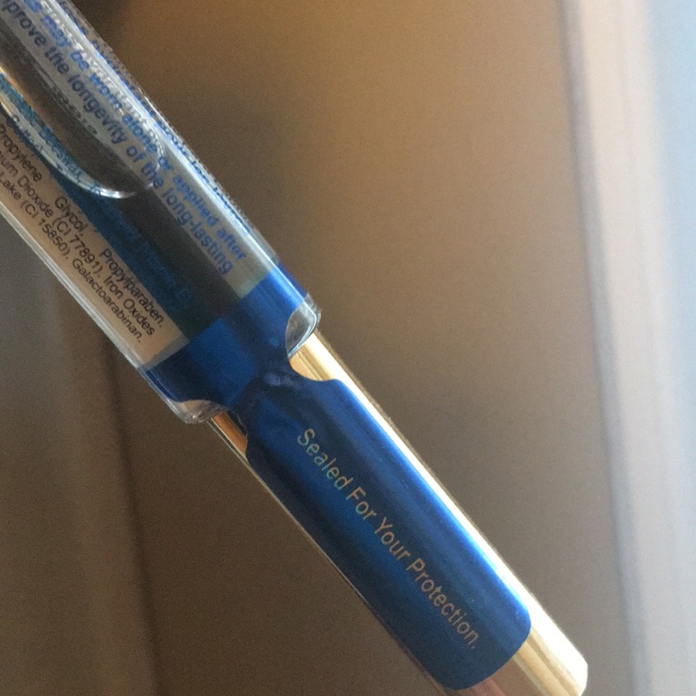 Lipsense - Picture 2 of 2